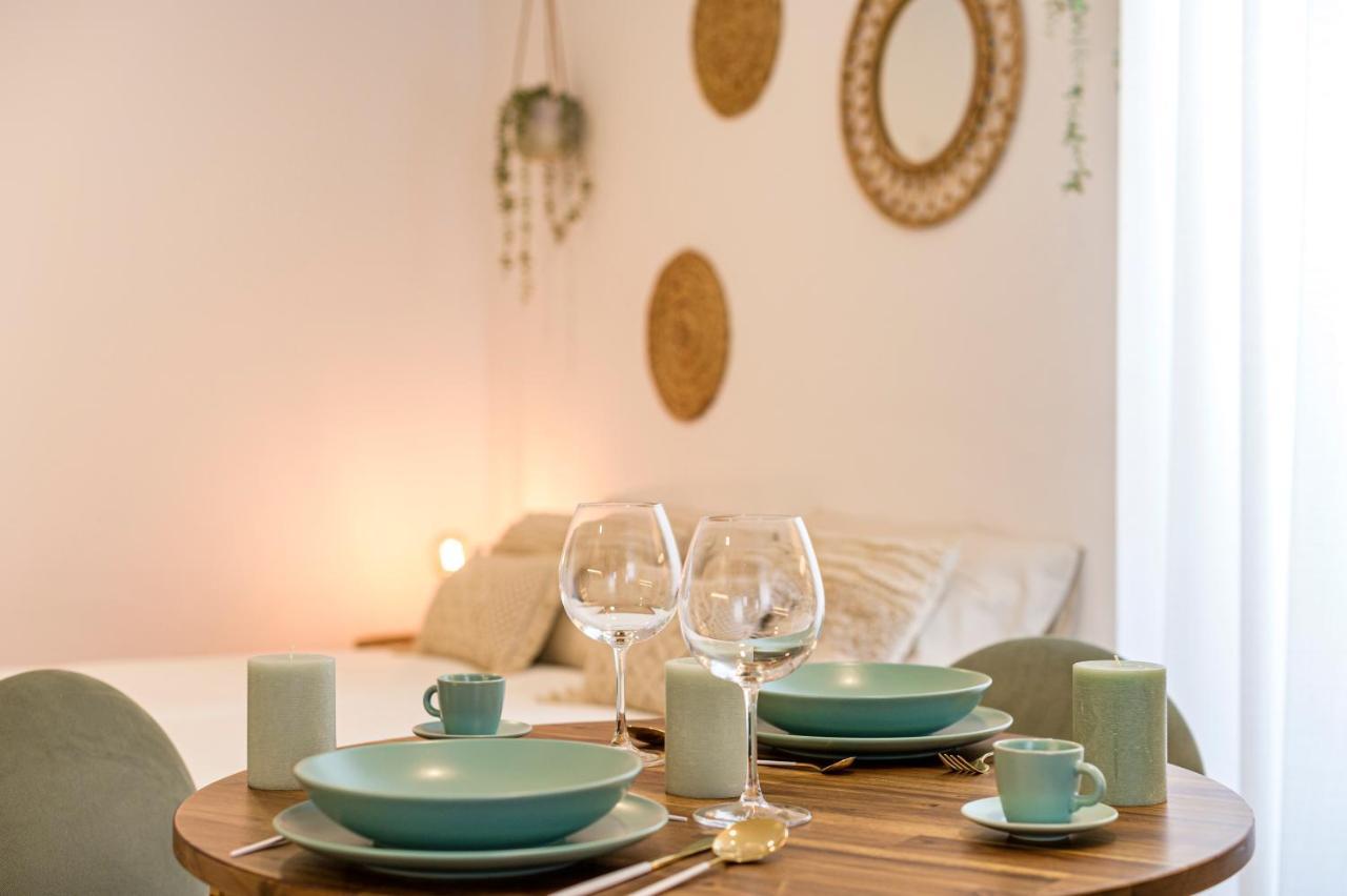 Chalet Marias - Parede Beach Apartments エクステリア 写真