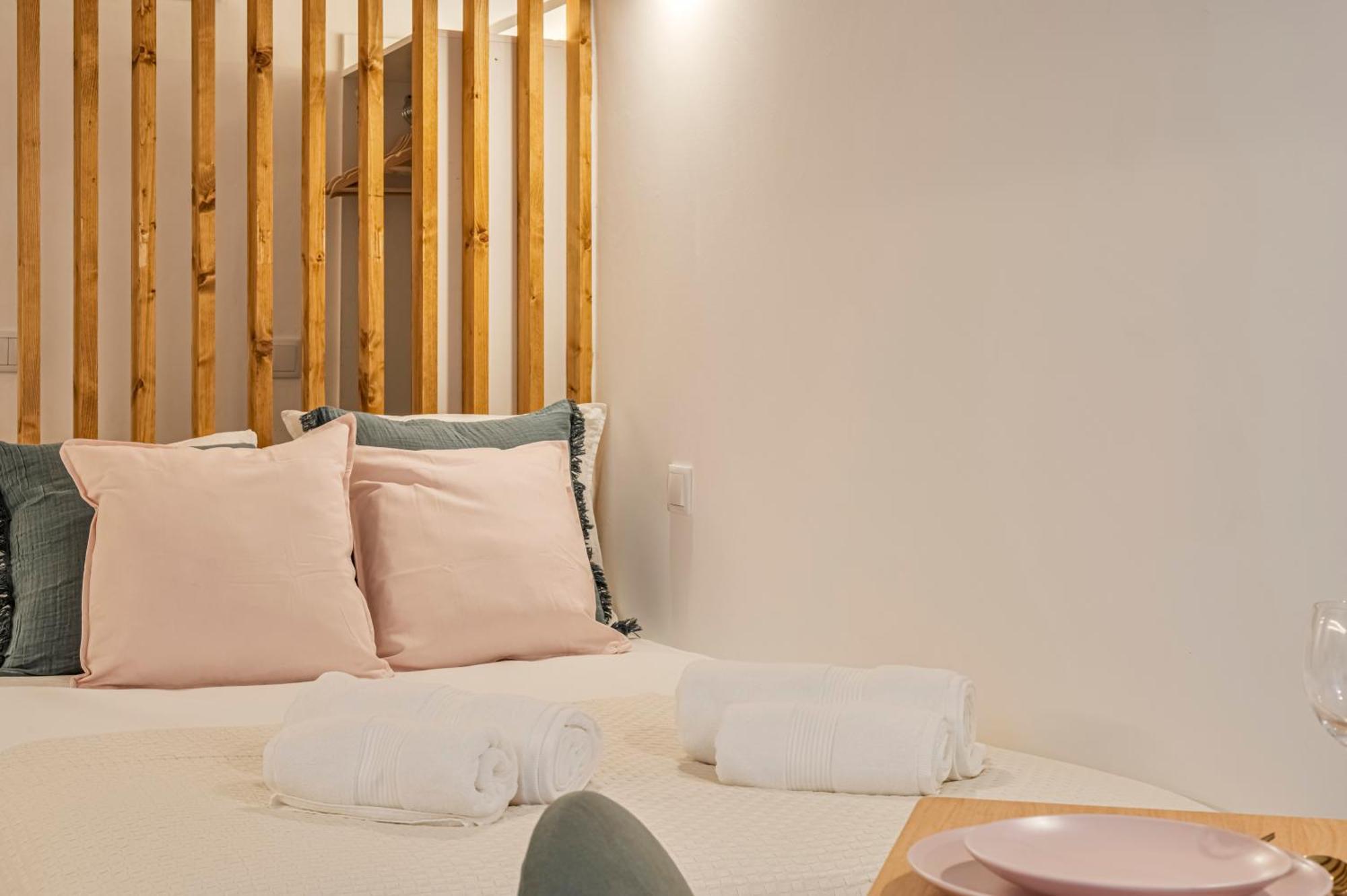Chalet Marias - Parede Beach Apartments エクステリア 写真