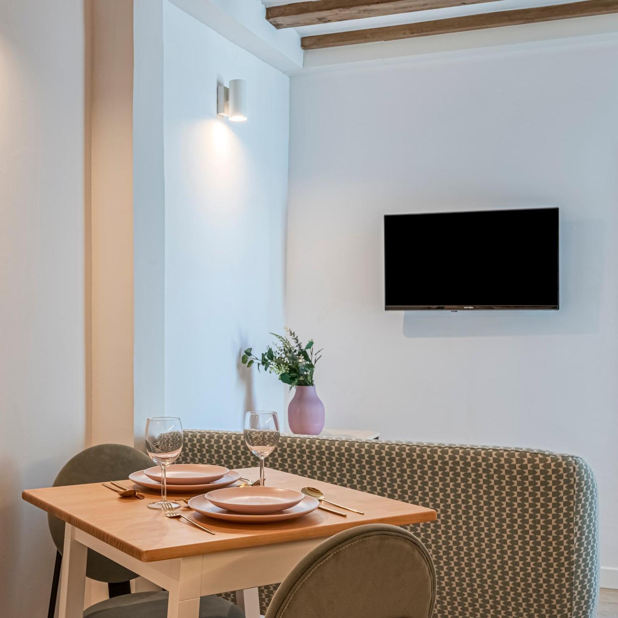 Chalet Marias - Parede Beach Apartments エクステリア 写真